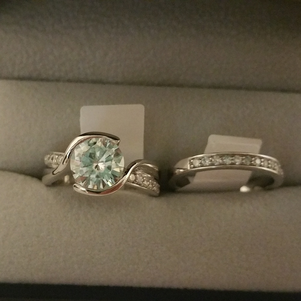 Moissanite Engagement/Wedding Band Size 7 Ring Set